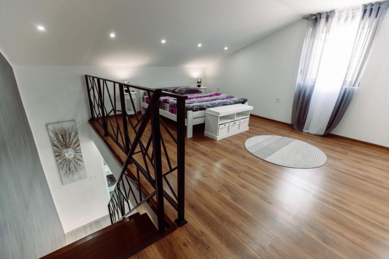 Appartamento Aria Cetinje Esterno foto