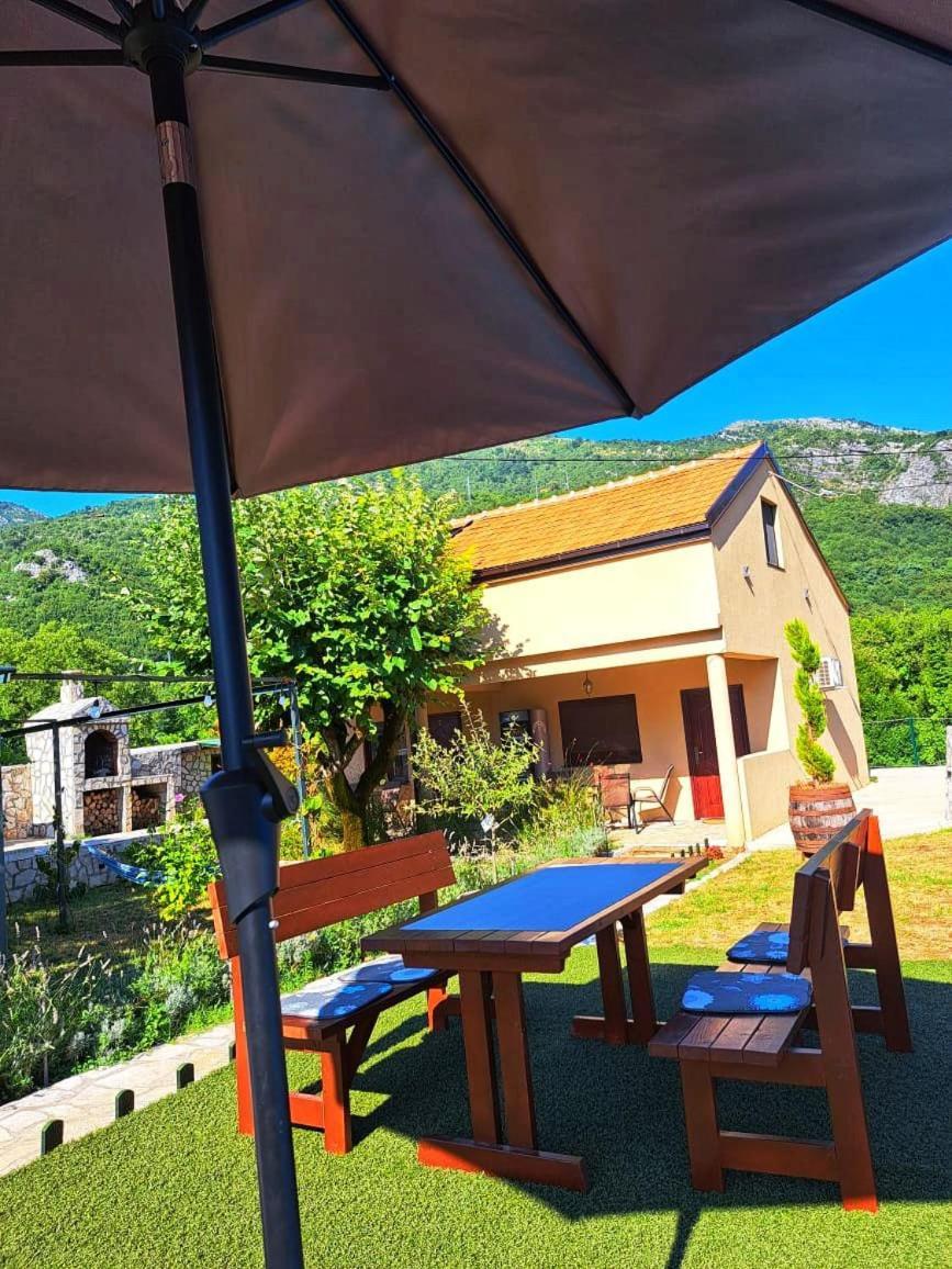 Appartamento Aria Cetinje Esterno foto
